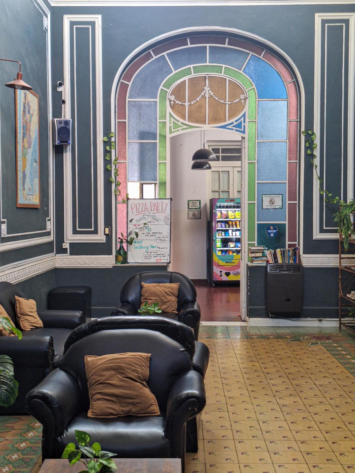 Hostel Alvear Кордова Экстерьер фото